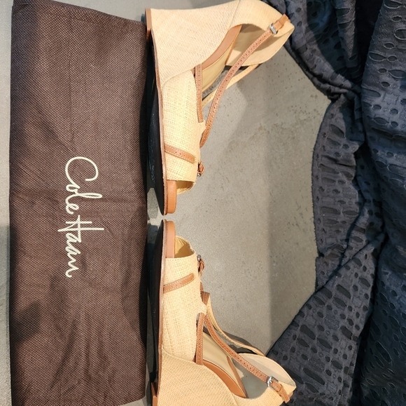 Like new, Cole Haan wedge sandals - woven and leather. Size 9.5B - Picture 5 of 10